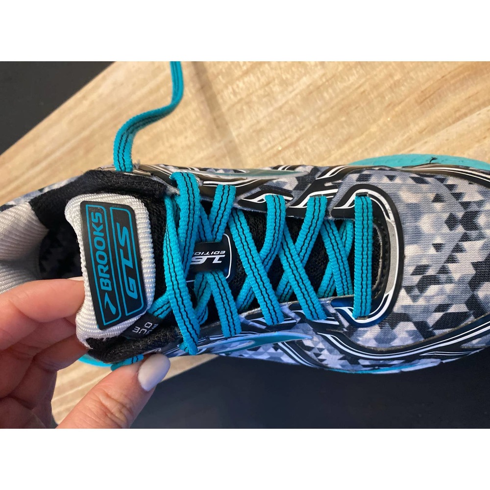 Nearly Perfect Brooks GTS 16 Running Shoes - Picture 7 of 8